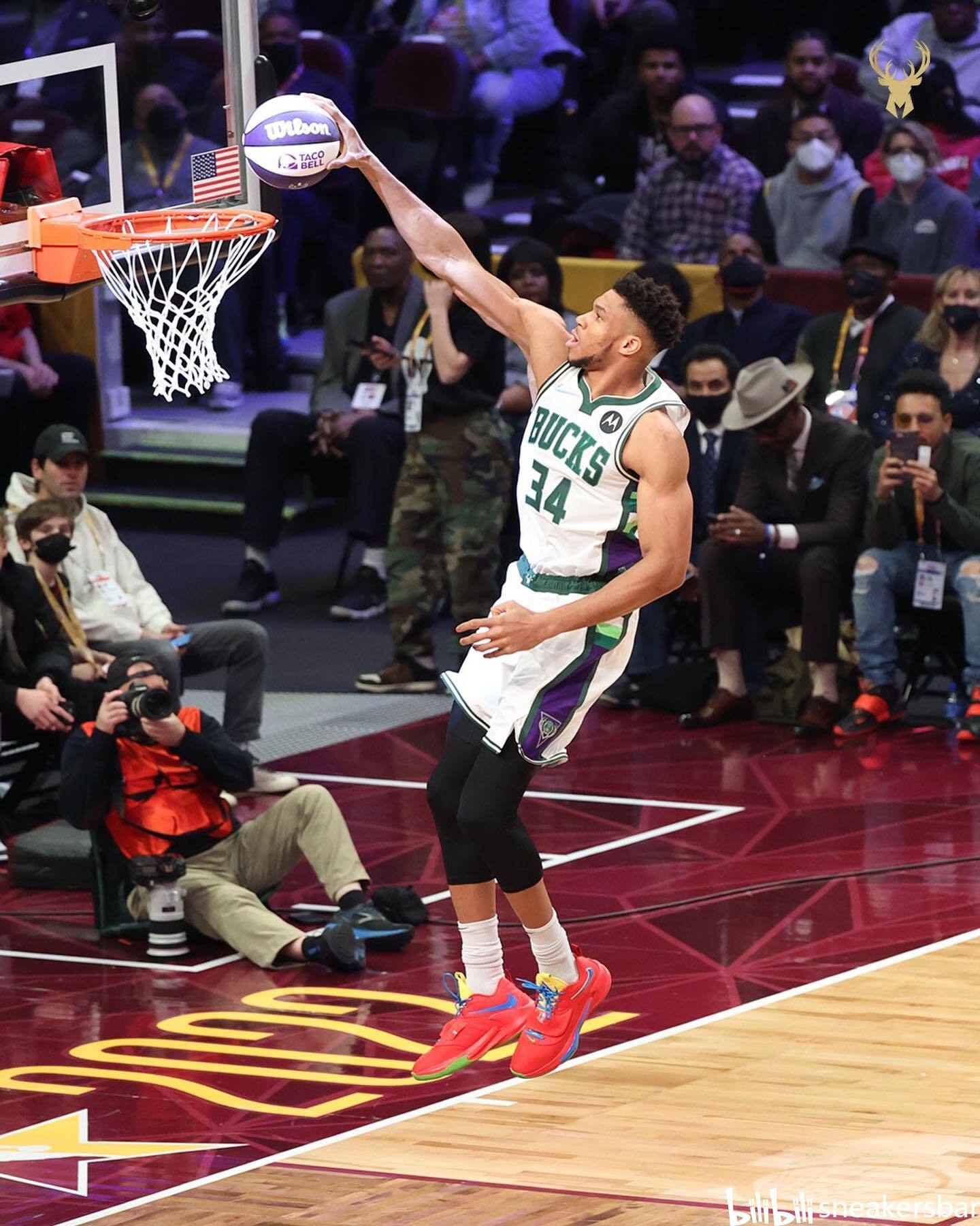 近成年队打 近成年队打